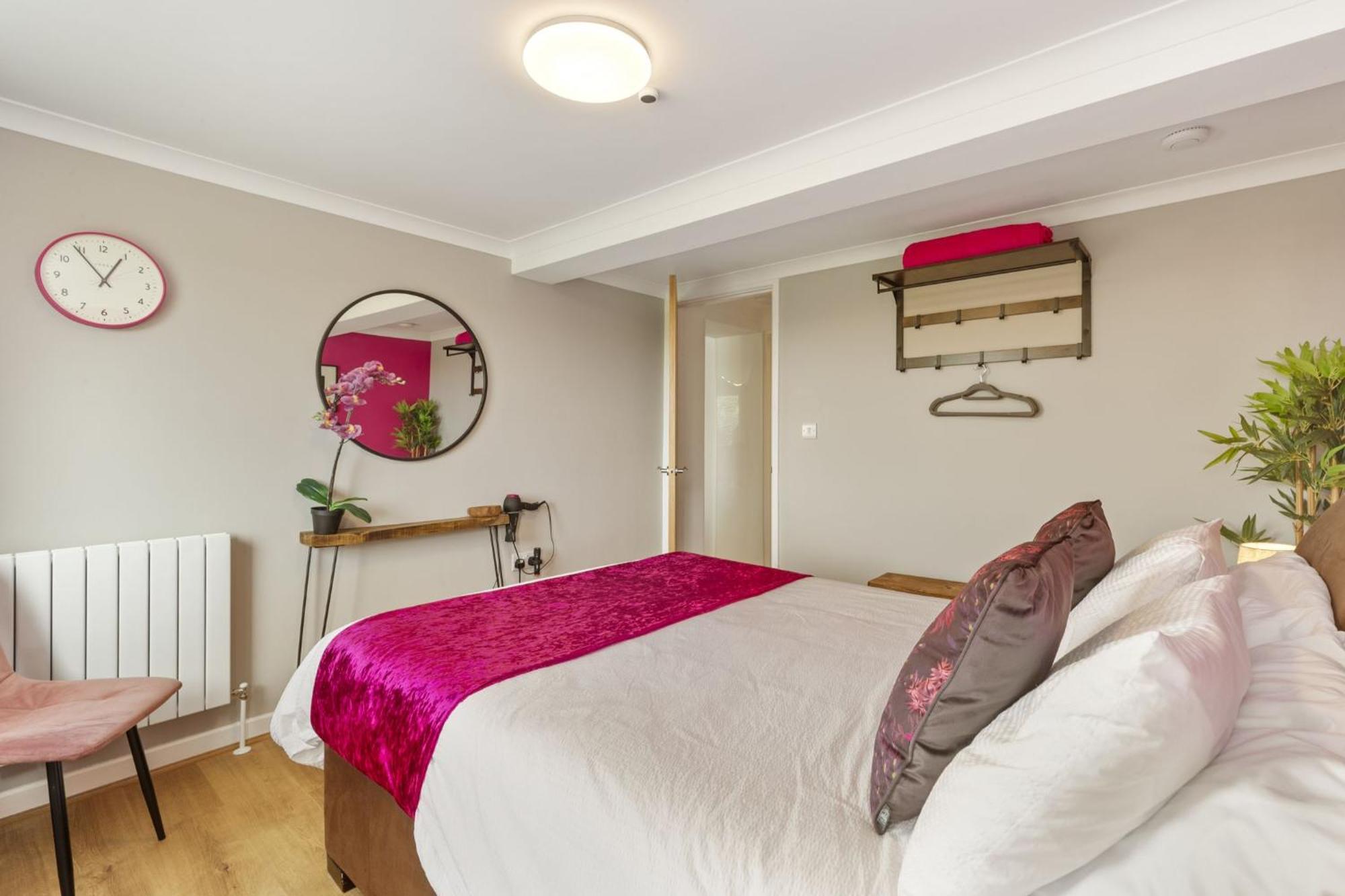 The Hidden Valley - A Stylish Rural Retreat, Perfect For Families St Clears Exteriér fotografie